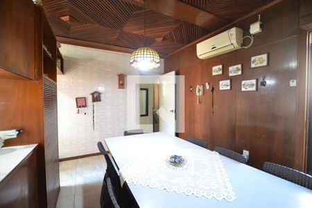 Casa à venda com 180m², 3 quartos e 3 vagasCopa