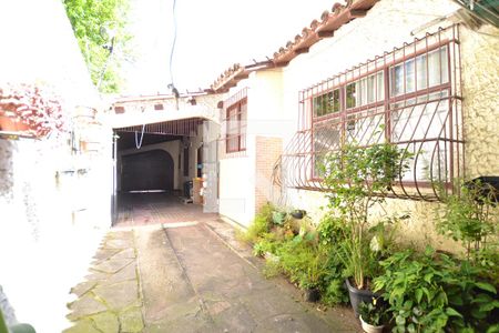 Casa à venda com 180m², 3 quartos e 3 vagasGaragem
