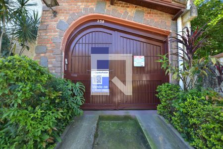 Casa à venda com 180m², 3 quartos e 3 vagasFachada