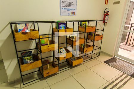 Studio à venda com 28m², 1 quarto e sem vaga Studio à venda com 28m², 1 quarto e sem vagaBiblioteca