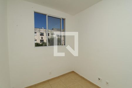 Quarto 1 de apartamento para alugar com 2 quartos, 45m² em Vargem Pequena, Rio de Janeiro