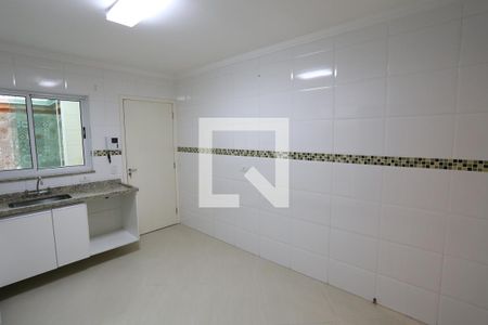 Casa à venda com 80m², 2 quartos e 2 vagasCozinha