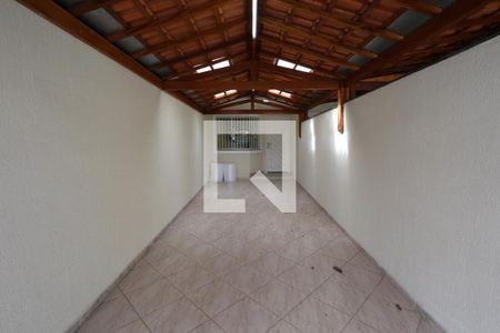 Casa à venda com 80m², 2 quartos e 2 vagasGaragem