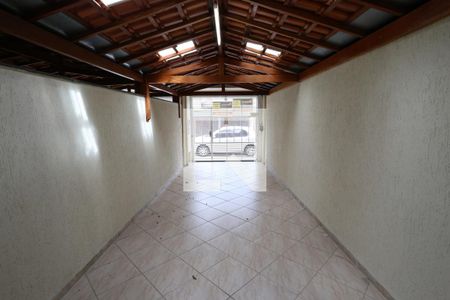 Casa à venda com 80m², 2 quartos e 2 vagasGaragem