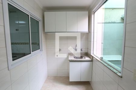 Casa à venda com 80m², 2 quartos e 2 vagasÁrea de Serviço