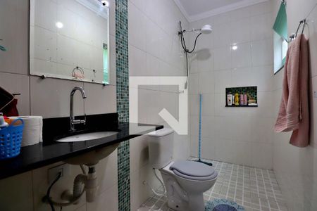 Casa à venda com 250m², 3 quartos e 6 vagasSuíte 3 - Banheiro