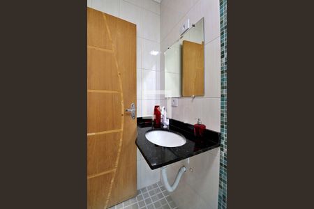 Casa à venda com 250m², 3 quartos e 6 vagasSuíte 2 - Banheiro