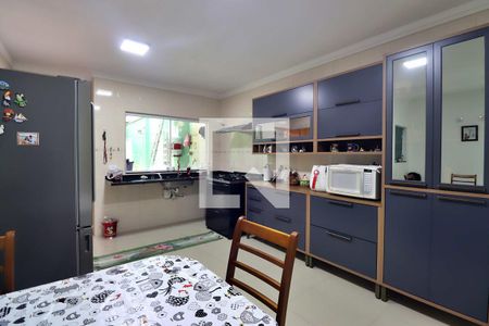 Casa à venda com 250m², 3 quartos e 6 vagasCozinha