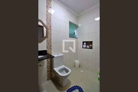 Casa à venda com 250m², 3 quartos e 6 vagasBanheiro Social