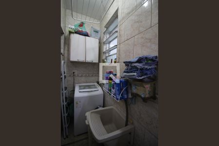 Apartamento à venda com 73m², 2 quartos e 1 vagaÁrea de Serviço