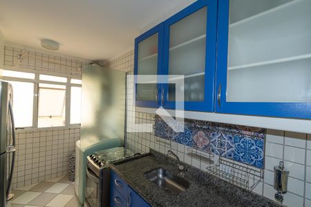 Apartamento à venda com 80m², 3 quartos e 2 vagasCozinha - Armários