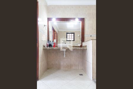 Casa de condomínio à venda com 300m², 4 quartos e 2 vagasBanheiro da suíte 2