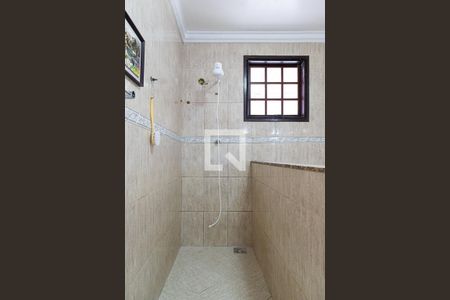 Casa de condomínio à venda com 300m², 4 quartos e 2 vagasBanheiro da suíte 2