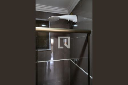 Casa de condomínio à venda com 300m², 4 quartos e 2 vagasBanheiro social