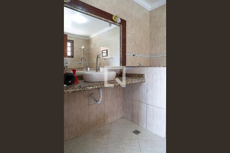 Casa de condomínio à venda com 300m², 4 quartos e 2 vagasBanheiro da suíte 2