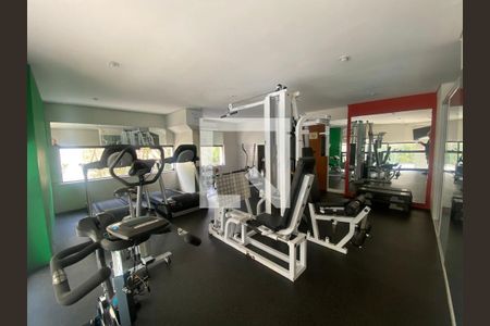 Apartamento à venda com 250m², 3 quartos e 4 vagas Apartamento à venda com 250m², 3 quartos e 4 vagasAcademia