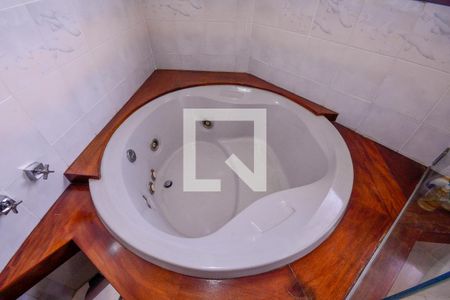 Apartamento à venda com 250m², 3 quartos e 4 vagas Apartamento à venda com 250m², 3 quartos e 4 vagasSuite Quarto 3