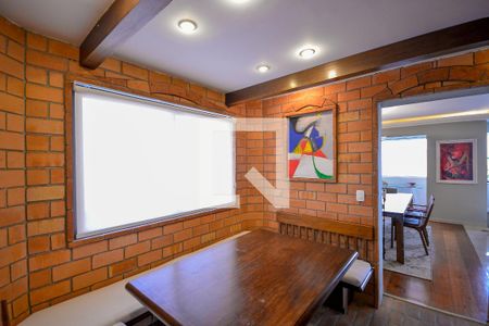 Apartamento à venda com 250m², 3 quartos e 4 vagas Apartamento à venda com 250m², 3 quartos e 4 vagasCopa