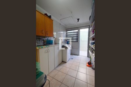 Casa à venda com 104m², 3 quartos e 2 vagasÁrea de Serviço