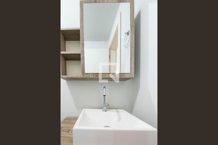 Apartamento à venda com 60m², 2 quartos e 1 vaga Apartamento à venda com 60m², 2 quartos e 1 vagaBanheiro da Suíte