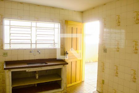 Cozinha de casa para alugar com 1 quarto, 55m² em Tremembé, São Paulo