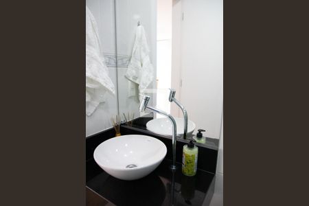 Apartamento à venda com 79m², 3 quartos e 2 vagas Apartamento à venda com 79m², 3 quartos e 2 vagasBanheiro 2
