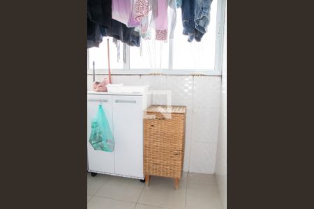 Apartamento à venda com 79m², 3 quartos e 2 vagas Apartamento à venda com 79m², 3 quartos e 2 vagasÁrea de Serviço