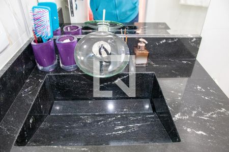 Apartamento à venda com 79m², 3 quartos e 2 vagas Apartamento à venda com 79m², 3 quartos e 2 vagasBanheiro do Quarto 2