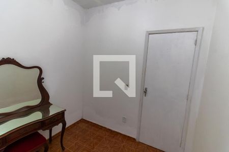 Casa à venda com 60m², 2 quartos e sem vaga Casa à venda com 60m², 2 quartos e sem vagaQuarto