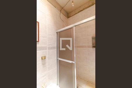 Casa à venda com 358m², 4 quartos e 3 vagas Casa à venda com 358m², 4 quartos e 3 vagasBanheiro da Suíte 04