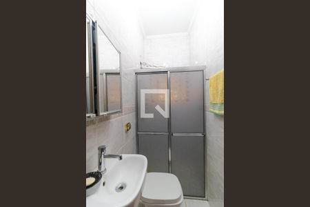 Casa à venda com 358m², 4 quartos e 3 vagas Casa à venda com 358m², 4 quartos e 3 vagasBanheiro