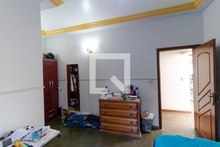 Casa à venda com 358m², 4 quartos e 3 vagas Casa à venda com 358m², 4 quartos e 3 vagasSuíte 03