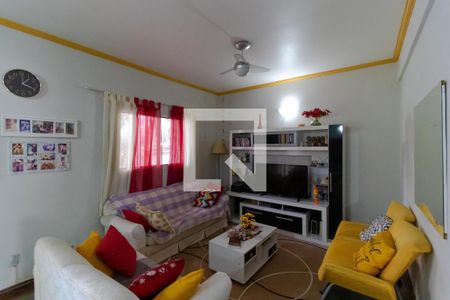 Casa à venda com 358m², 4 quartos e 3 vagas Casa à venda com 358m², 4 quartos e 3 vagasSalas