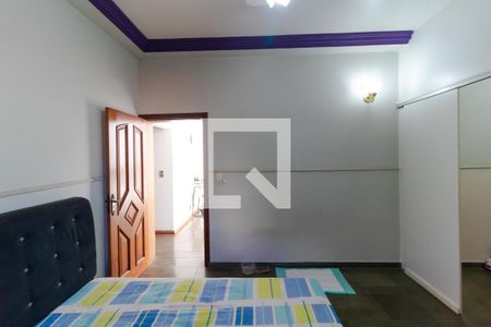 Casa à venda com 358m², 4 quartos e 3 vagas Casa à venda com 358m², 4 quartos e 3 vagasSuíte 02