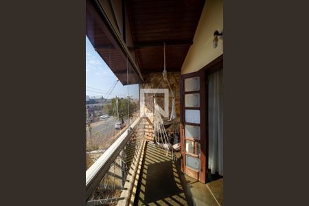 Casa à venda com 358m², 4 quartos e 3 vagas Casa à venda com 358m², 4 quartos e 3 vagasSacada da Salas Íntimas