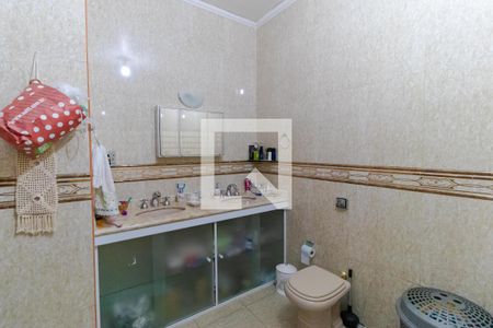 Casa à venda com 358m², 4 quartos e 3 vagas Casa à venda com 358m², 4 quartos e 3 vagasBanheiro da Suíte 01