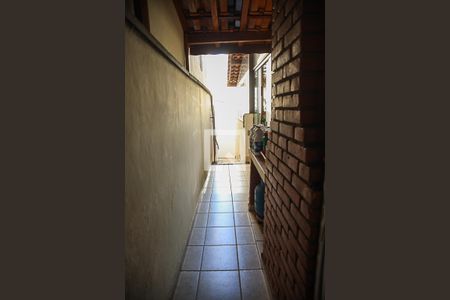 Casa à venda com 298m², 4 quartos e 3 vagasChurrasqueira