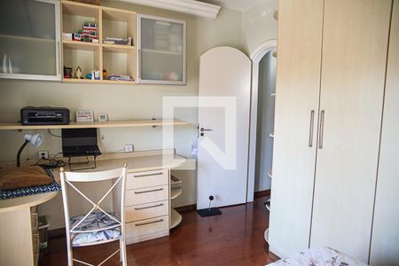 Casa à venda com 298m², 4 quartos e 3 vagasQuarto 4