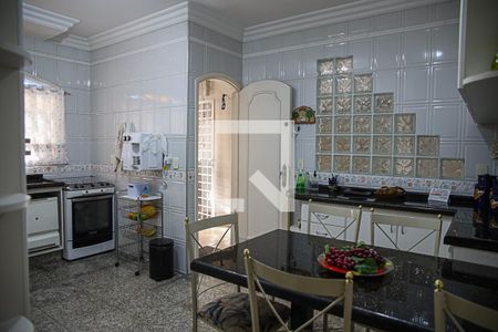 Casa à venda com 298m², 4 quartos e 3 vagasCozinha