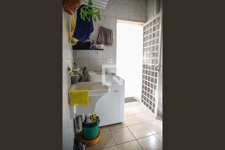 Casa à venda com 298m², 4 quartos e 3 vagasÁrea de Serviço