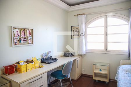 Casa à venda com 298m², 4 quartos e 3 vagasQuarto 3