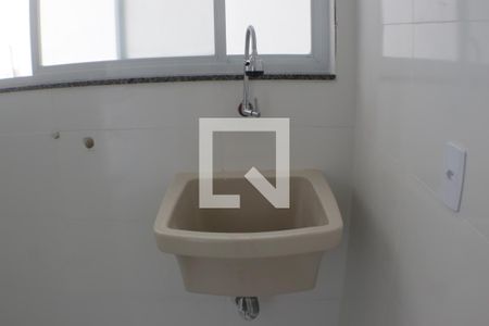 Casa à venda com 150m², 3 quartos e sem vagaÁrea de Serviço