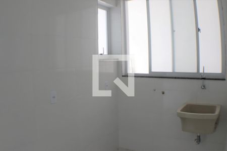 Casa à venda com 150m², 3 quartos e sem vagaÁrea de Serviço