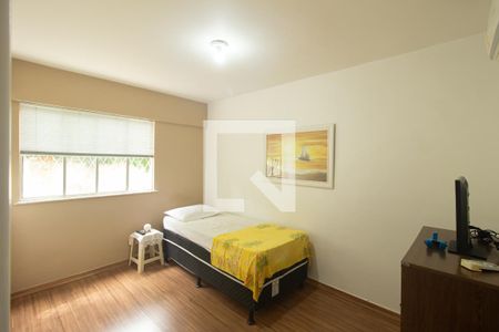 Quarto 1 de apartamento para alugar com 2 quartos, 49m² em Campo Grande, Rio de Janeiro