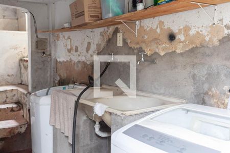 Casa à venda com 250m², 4 quartos e 4 vagasÁrea de serviço 