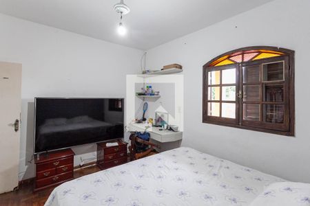 Casa à venda com 250m², 4 quartos e 4 vagasQuarto 2
