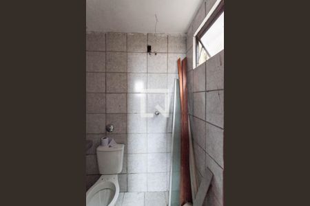 Casa à venda com 250m², 4 quartos e 4 vagasBanheiro social 2