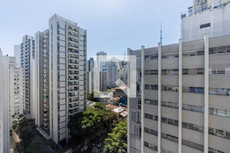 Quarto 1 - Vista de apartamento à venda com 3 quartos, 137m² em Jardim Paulista, São Paulo