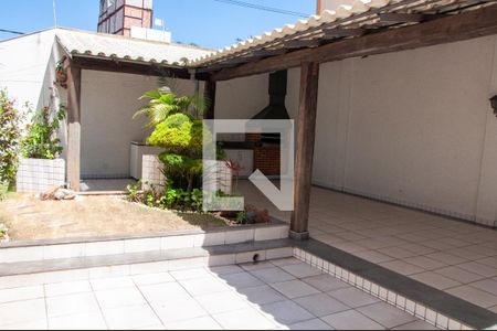 Apartamento à venda com 103m², 3 quartos e 2 vagas Apartamento à venda com 103m², 3 quartos e 2 vagasÁrea comum