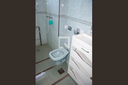 Apartamento à venda com 103m², 3 quartos e 2 vagas Apartamento à venda com 103m², 3 quartos e 2 vagasBanheiro 1